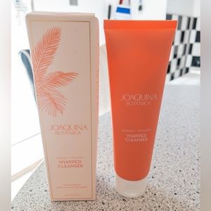 🔥BNWB JOAQUINA WHIPPED CLEANSER